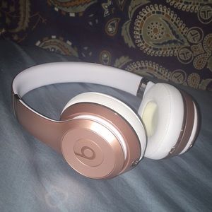 Beat Solo 3 Wireless Headphone